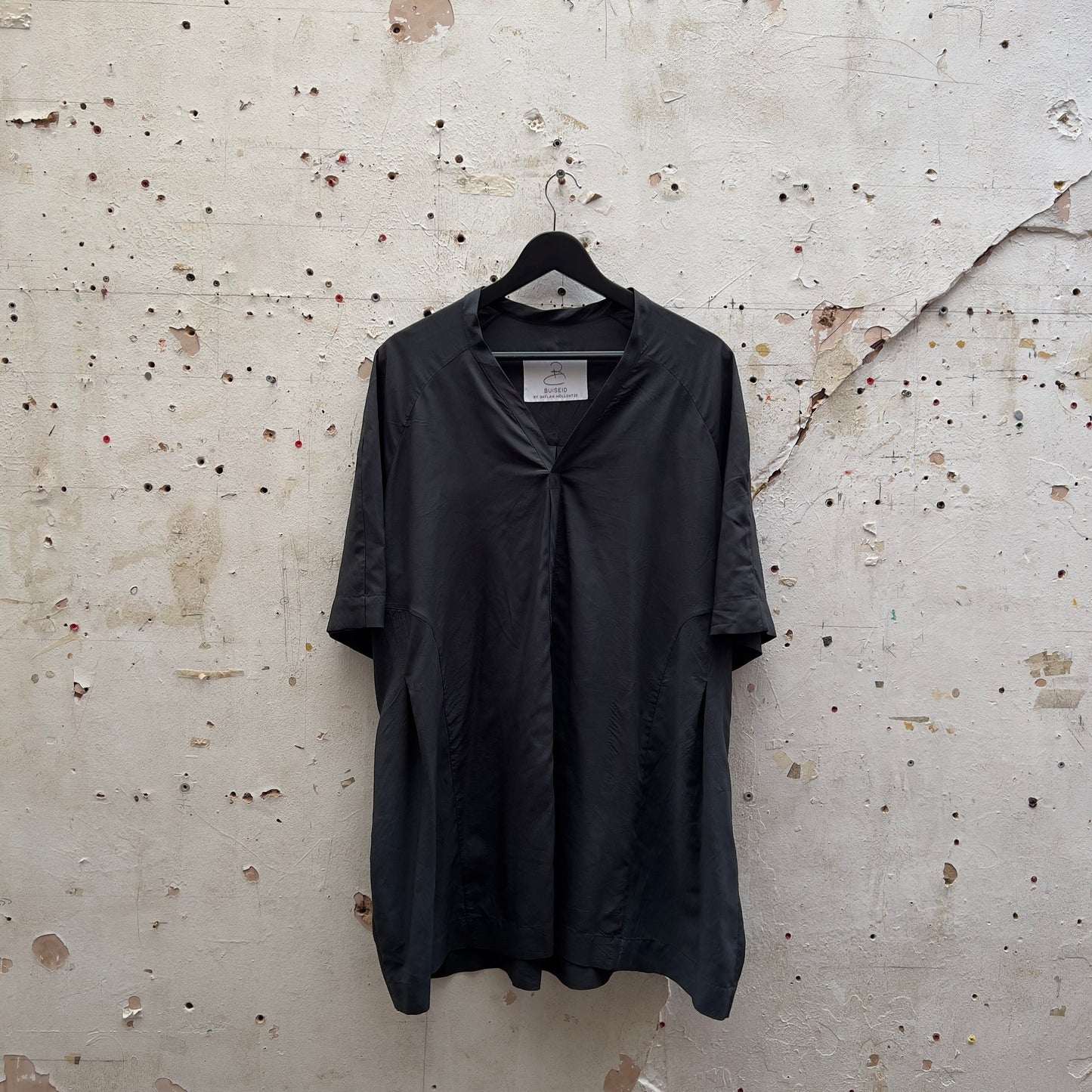 Dyed Charcoal Bamboo Buttonless Shirt